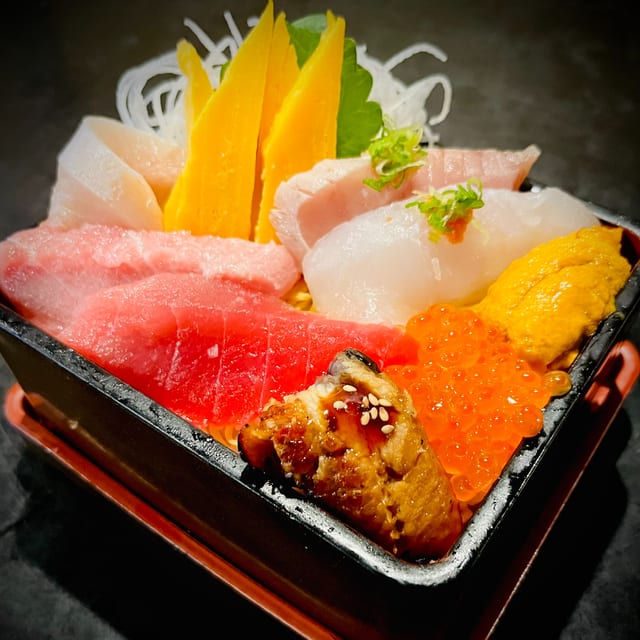 112. Deluxe Chirashi.