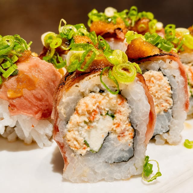 New ! - Seared Wagyu Roll.